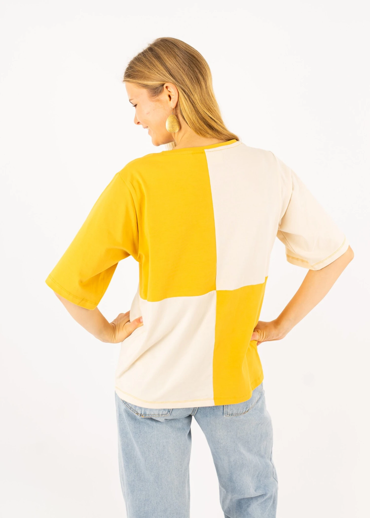 T-Shirt FIERNKANT HoneyGold/PearledIvory 6 T-Shirt FIERNKANT HoneyGold/PearledIvory – Bild 6