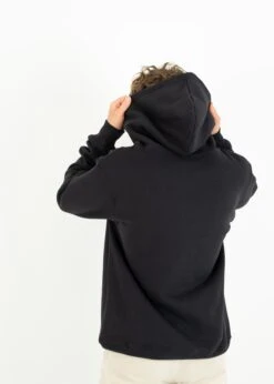 Basic-Hoodie MIKA Black 12 Basic-Hoodie MIKA Black -Noorlys winter strick bio nachhaltig fair kuschelig weich warm basic 10