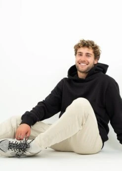 Basic-Hoodie MIKA Black 15 Basic-Hoodie MIKA Black -Noorlys winter strick bio nachhaltig fair kuschelig weich warm basic 12