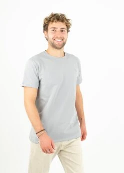 T-Shirt JOHANN UltimateGrey 24 T-Shirt JOHANN UltimateGrey -Noorlys winter strick bio nachhaltig fair kuschelig weich warm basic 2