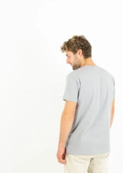 T-Shirt JOHANN UltimateGrey 22 T-Shirt JOHANN UltimateGrey -Noorlys winter strick bio nachhaltig fair kuschelig weich warm basic 3